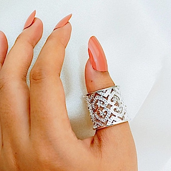 NEW STERLING SILVER WIDE BAND ZIRCONIA HEART CUFF RING - Picture 4 of 12